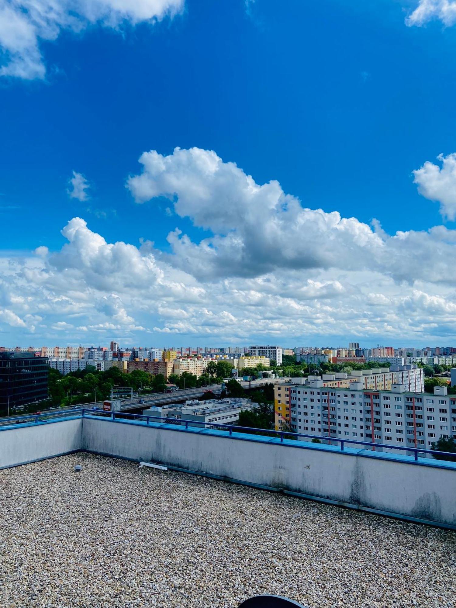Cozy Studio On The Roof, Next To Incheba Expo Bratislava Dış mekan fotoğraf